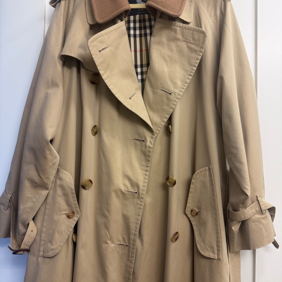 Men's BURBERRY Trench Coat with wool lining- Size 54 -Beige - Picture 2 of 16